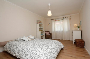 Stay like a local @ Almada cozy apartment